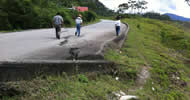 Obras de emergencia en la carretera Mocoa